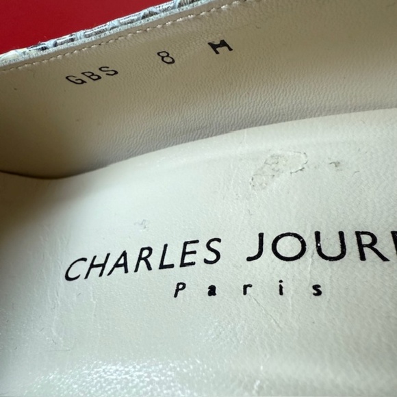 Charles Jourdan Designer shoes size 8M - Picture 9 of 13
